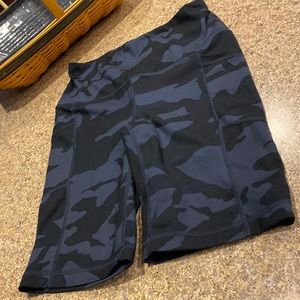 Yogalicious Lux Yoga Bike or Active Shorts Black and Gray Small